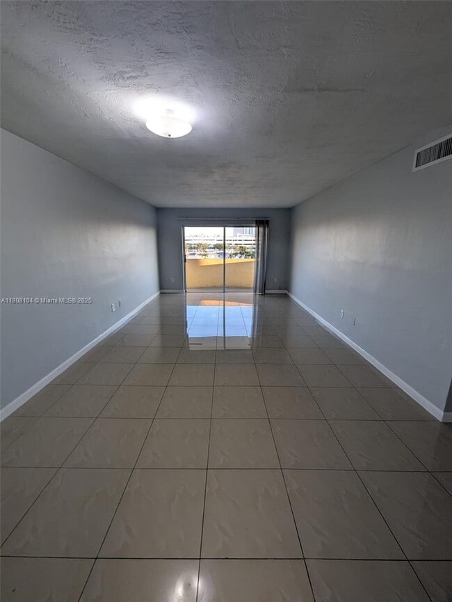 Photo - 7410 SW 82nd St Unit K411