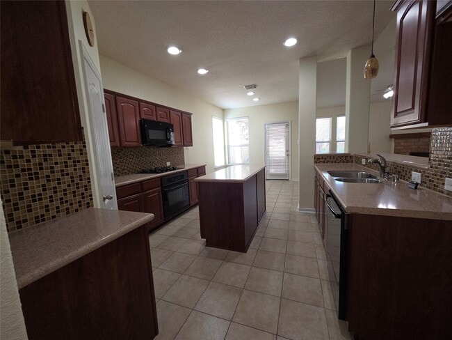 Photo - 4419 Wellington Grove Ln