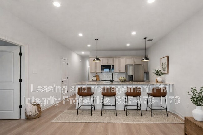 Photo - 105 Foster Grove Dr