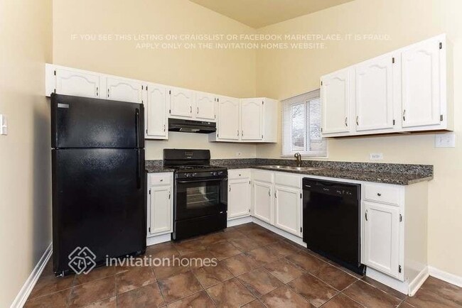 Photo - 439 N 3rd Ave