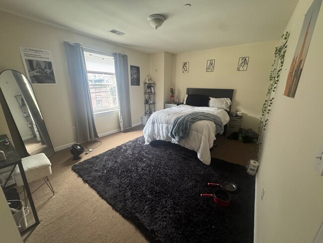 Photo - 1803 N 17th St Unit 2