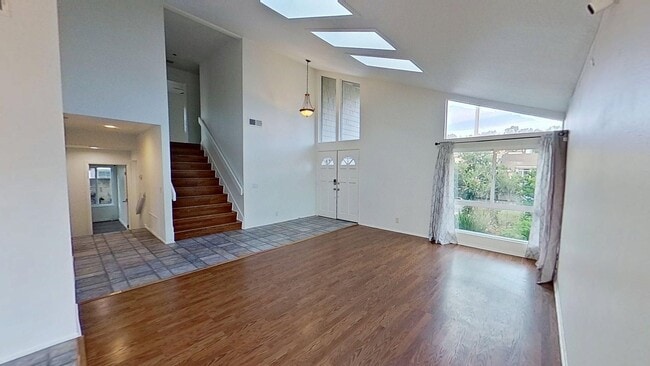 Photo - 24652 Vía Raza