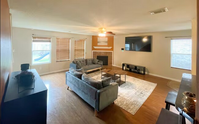 Photo - 20918 Foxwood Glen Ln