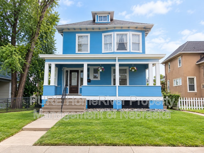 Building Photo - 1021 S 30th Ave Unit 1