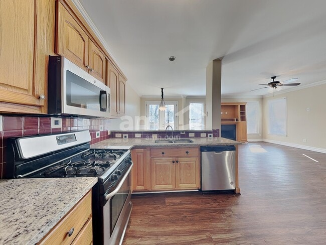 Photo - 178 Mirramont Lake Dr