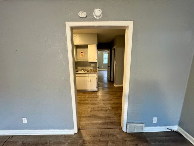 Photo - 1141 Brabec St Unidad 1