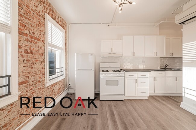 Photo - 102 N Glendale Ave Unidad 205 Rental