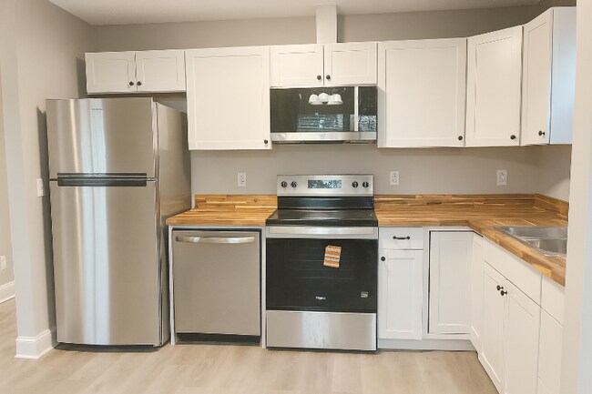 Photo - 1630 S Greenwood Ave