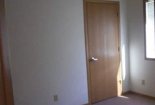 Photo - 303 Parker Dr