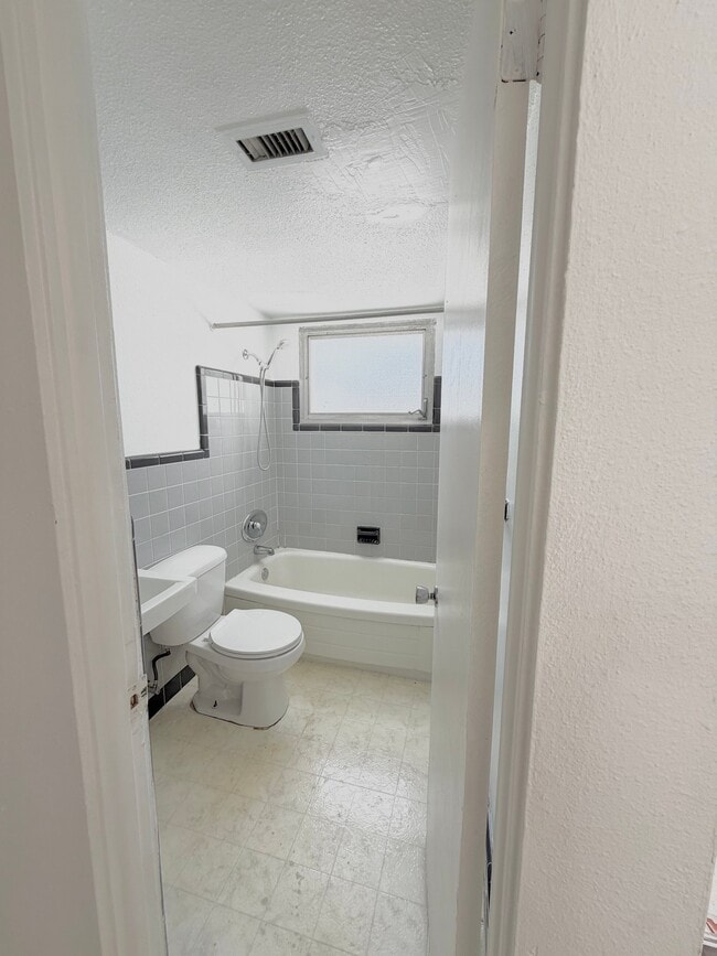 Photo - 2612 68th Ave N