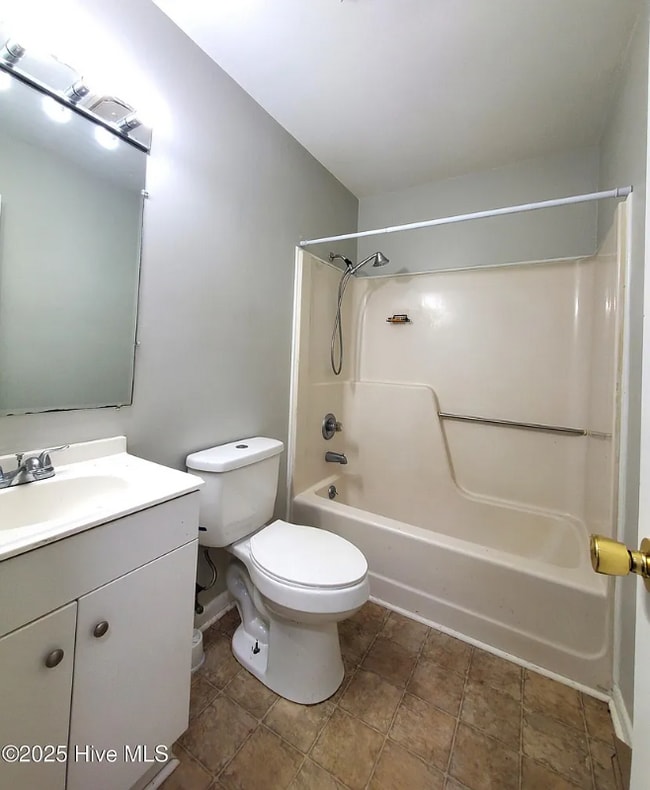 Photo - 305 Rhode Island Ave