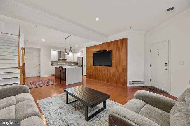 Photo - 589 Odendhal Ave