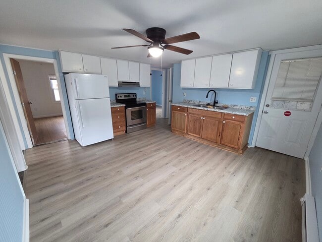 Building Photo - 24 Rocky Hill Ave Unit 2nd Floor