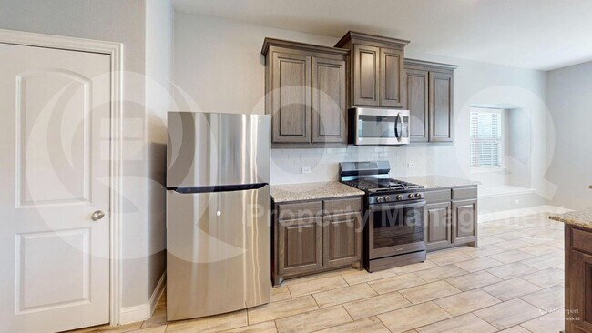 Photo - 4006 Whitetail Ln