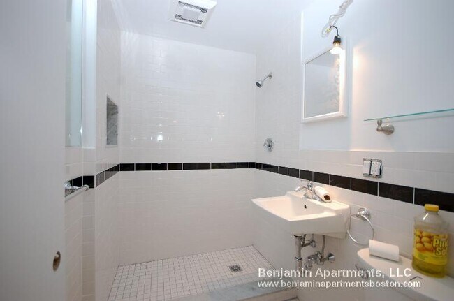 Photo - 15 Euston Rd Unidad 22