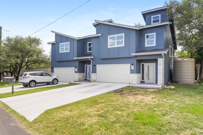 Building Photo - 24700 Whitney Dr Rental