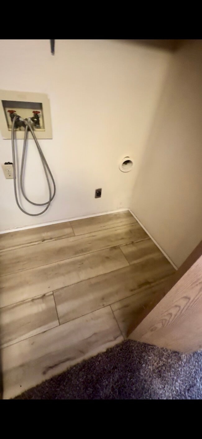 Photo - 629 Quincy St