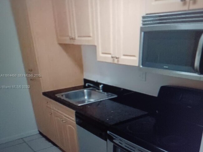 Photo - 4330 NW 79th Ave Unit 2D