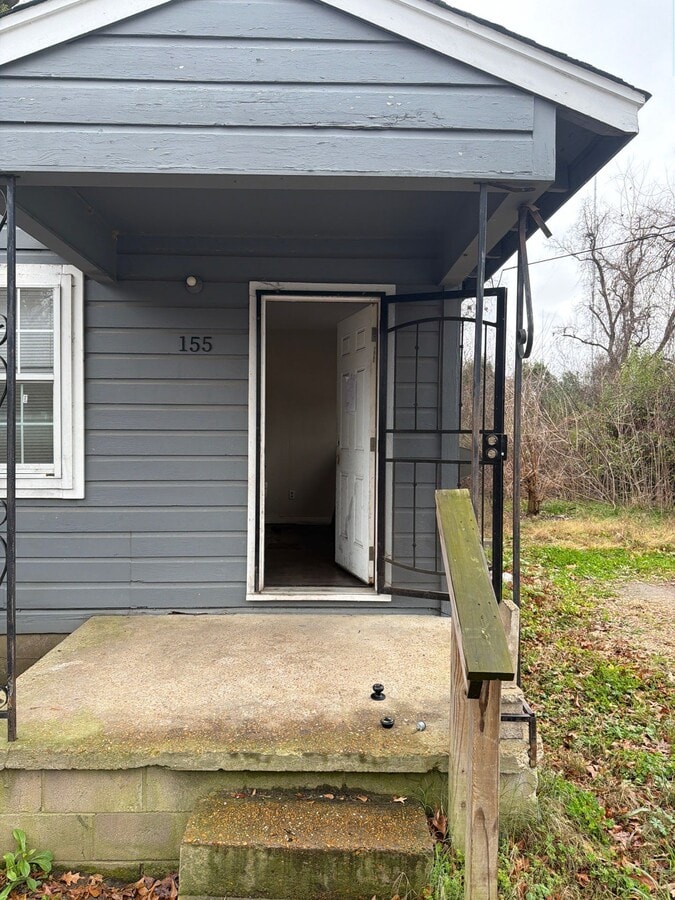 Photo - 155 Dewitt Ave