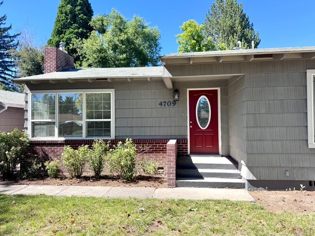 Photo - 4709 Laverne Ave