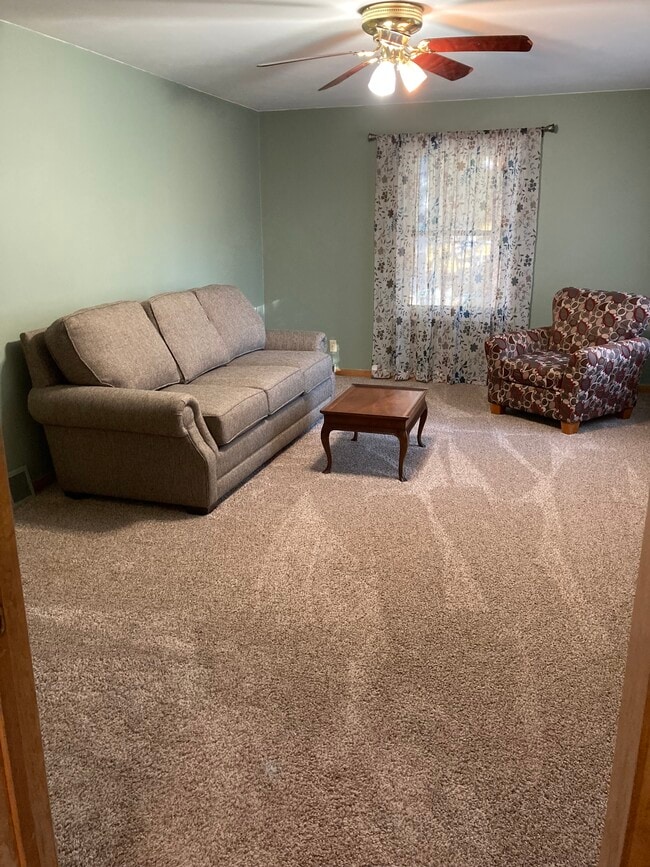 Photo - 1204 Hill Ave