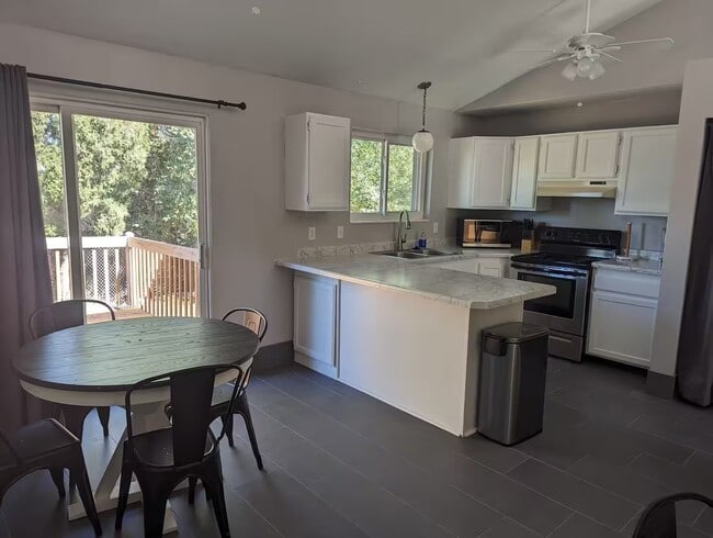 Photo - 633 E Acoma Rd