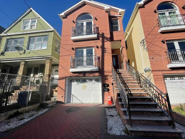 Photo - 60 Bostwick Ave Rental