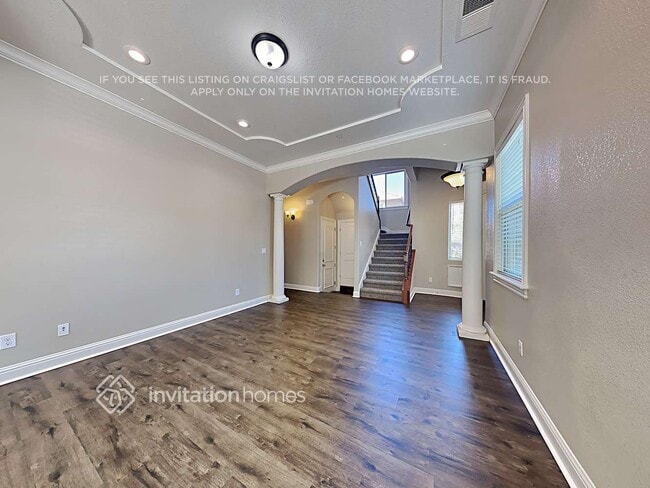 Photo - 6105 Via Presidio Ln