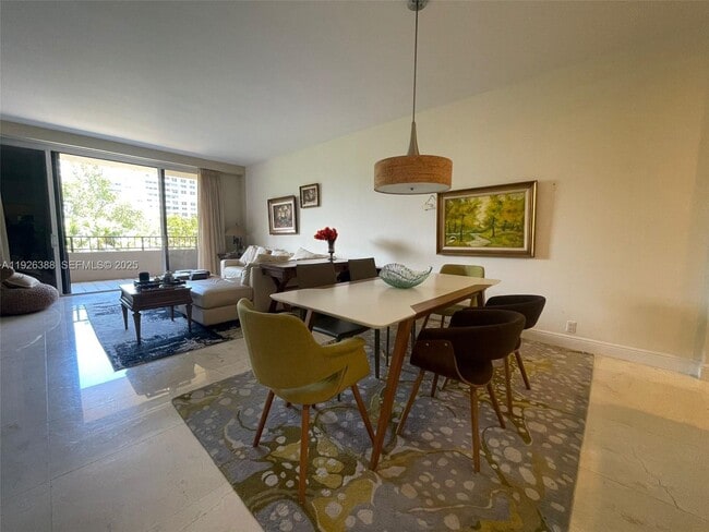 Building Photo - 251 Crandon Blvd Unit 233