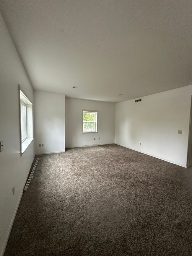 Photo - Newly renovated Two-bedroom apartment in A...