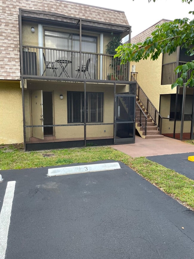 Building Photo - 1245 S Flagler Ave Unit 303