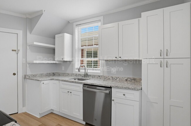 Photo - 4800 Patterson Ave