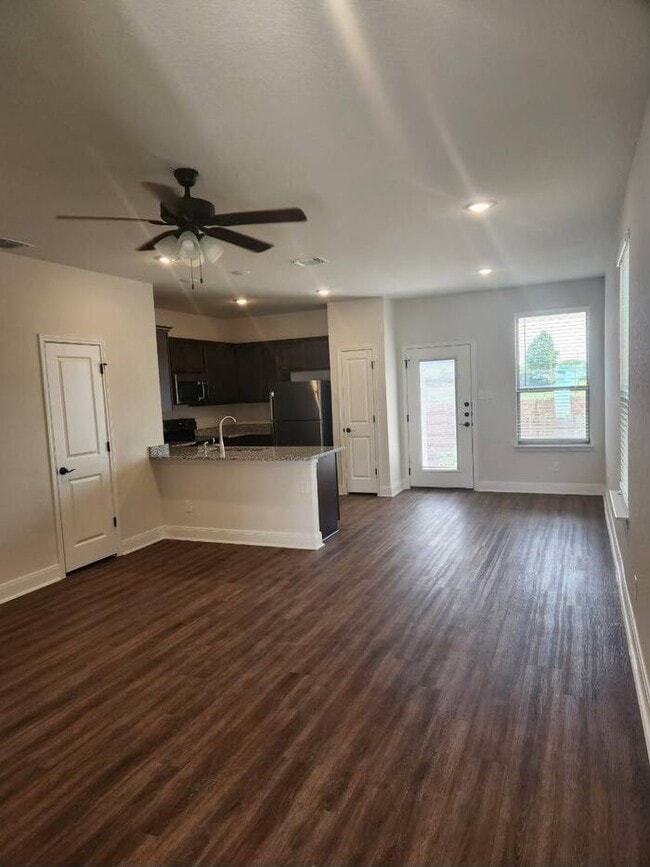 Enzo Gate Townhome Townhome Rental in San Antonio TX
