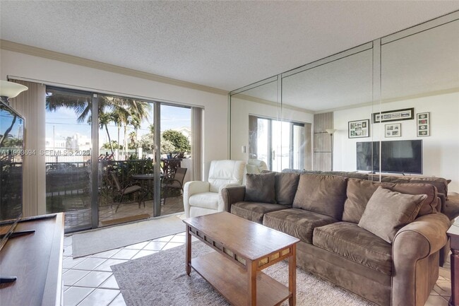 Photo - 1201 S Ocean Dr Unidad 104N