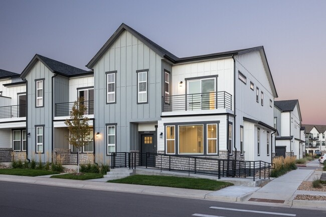 Roomy townhomes and unique single-family rentals at The Fillmore Rental Homes at Copperleaf. - The Madison and The Fillmore at Copperleaf