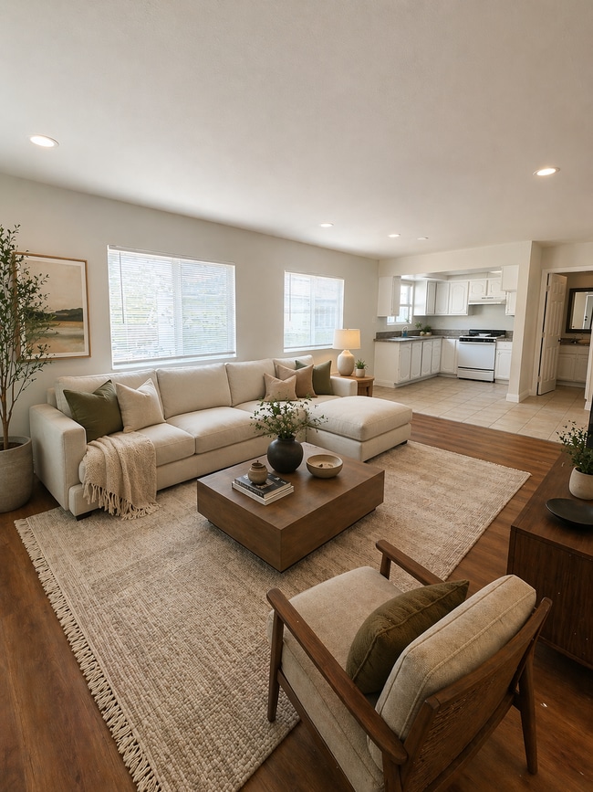 Building Photo - 7620 Newlin Ave Unit 20B