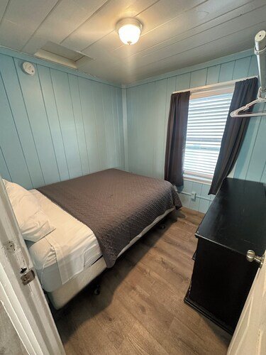 19 M St Unit 4