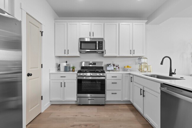 Photo - Dry Creek Highlands Towns - 6602