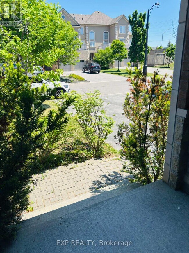 Photo - 30 Isherwood Cres