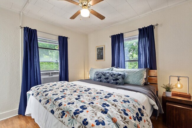 Photo - 122 W Meadow St Unidad FL2-ID1221792P