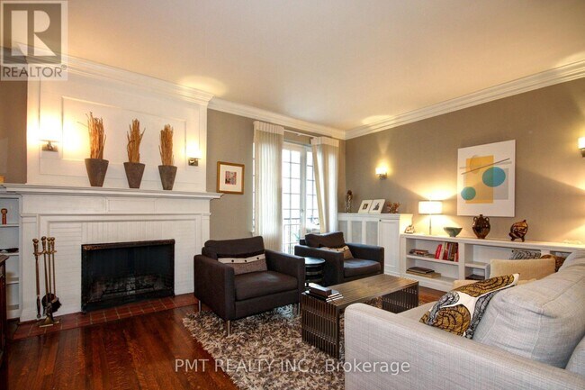 Photo - 150 St Clair Ave W Unit 203