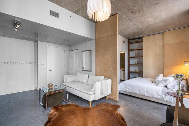 Photo - 151 SE 1st St Unit 1404