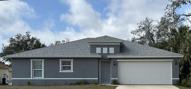 STUNNING Brand New 4/2 Home in North Port - STUNNING Brand New 4/2 Home in North Port