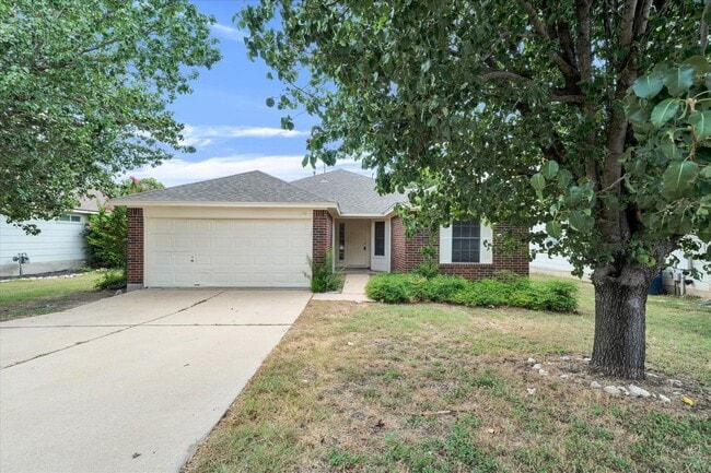 Building Photo - 1707 Primrose Ln