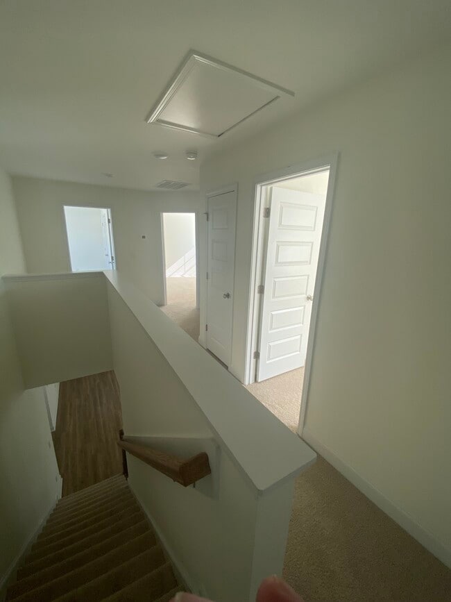 Photo - 3862 Blackhills Rd