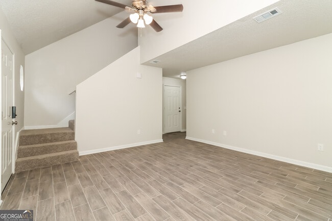 Photo - 7073 Stonecreek Dr