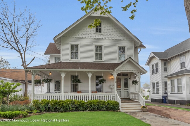 Photo - 21 Pearce Ave