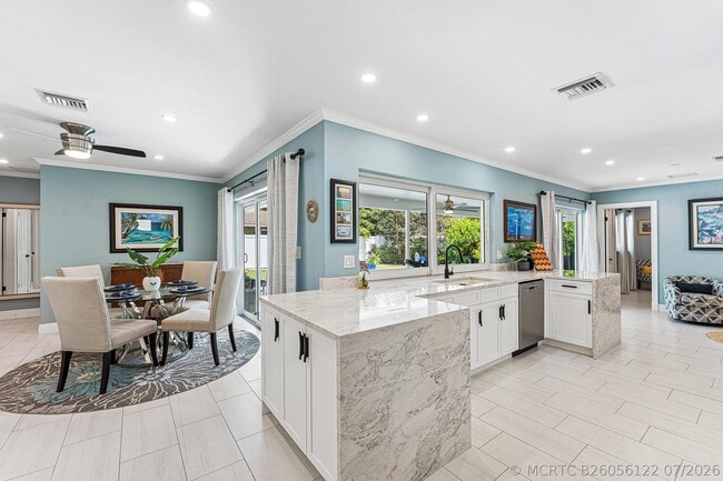 Photo - 4430 NE 30th Ave