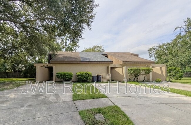 Building Photo - 5446 Pinehaven Ct Rental