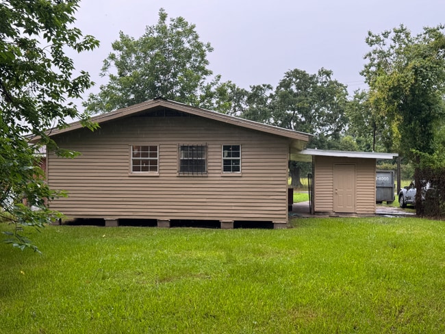 Photo - 343 Mills Ave